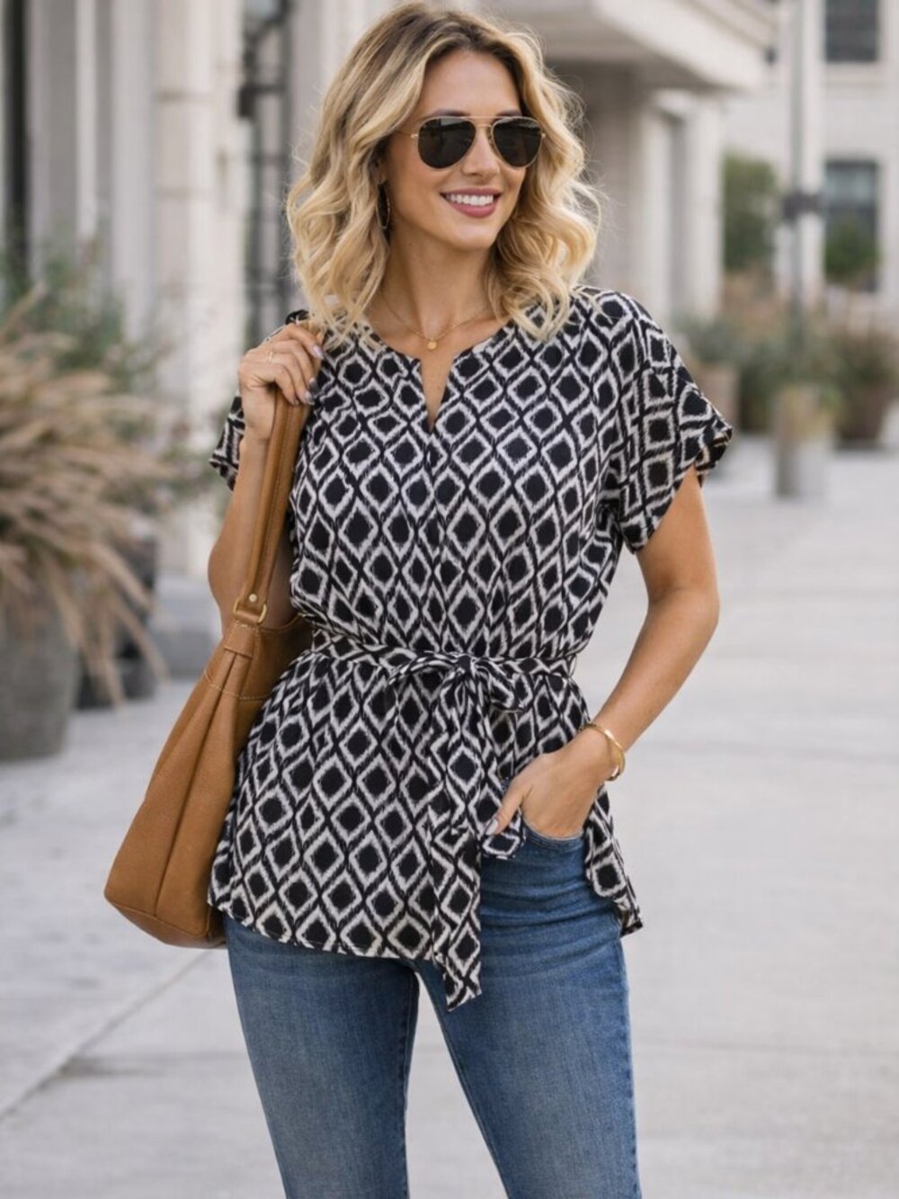 H&M Black White Geometric Blouse Tie Waist Short Sleeve Size M